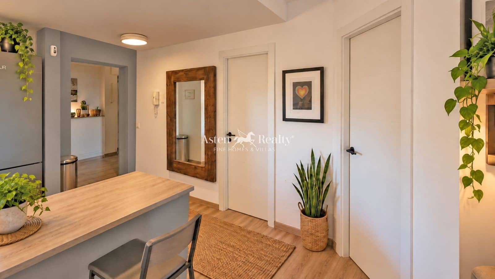 3 sovrum Lägenhet till salu i Playa del Duque med pool - 539 000 € (Ref: 10086757)