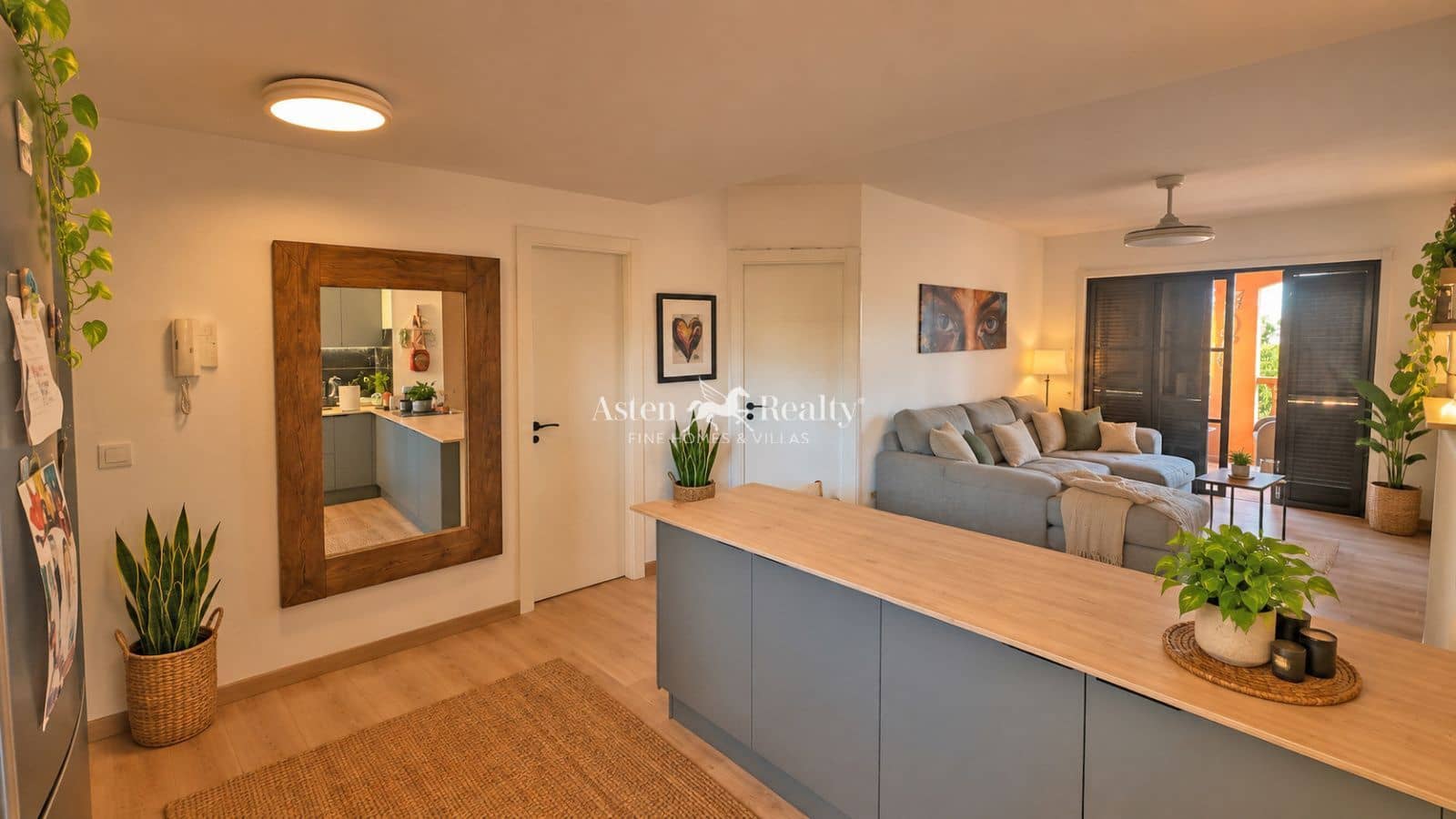 3 sovrum Lägenhet till salu i Playa del Duque med pool - 539 000 € (Ref: 10086757)
