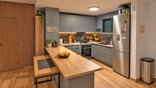 3 sovrum Lägenhet till salu i Playa del Duque, Adeje med pool - 539 000 € (Ref: 10086757)