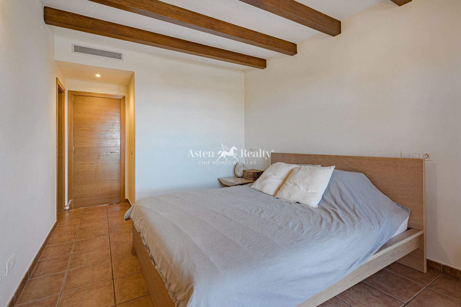 3 sovrum Hus till salu i Golf del Sur med pool garage - 495 000 € (Ref: 10097367)