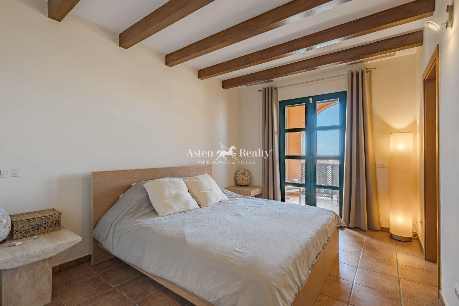 3 sovrum Hus till salu i Golf del Sur med pool garage - 495 000 € (Ref: 10097367)