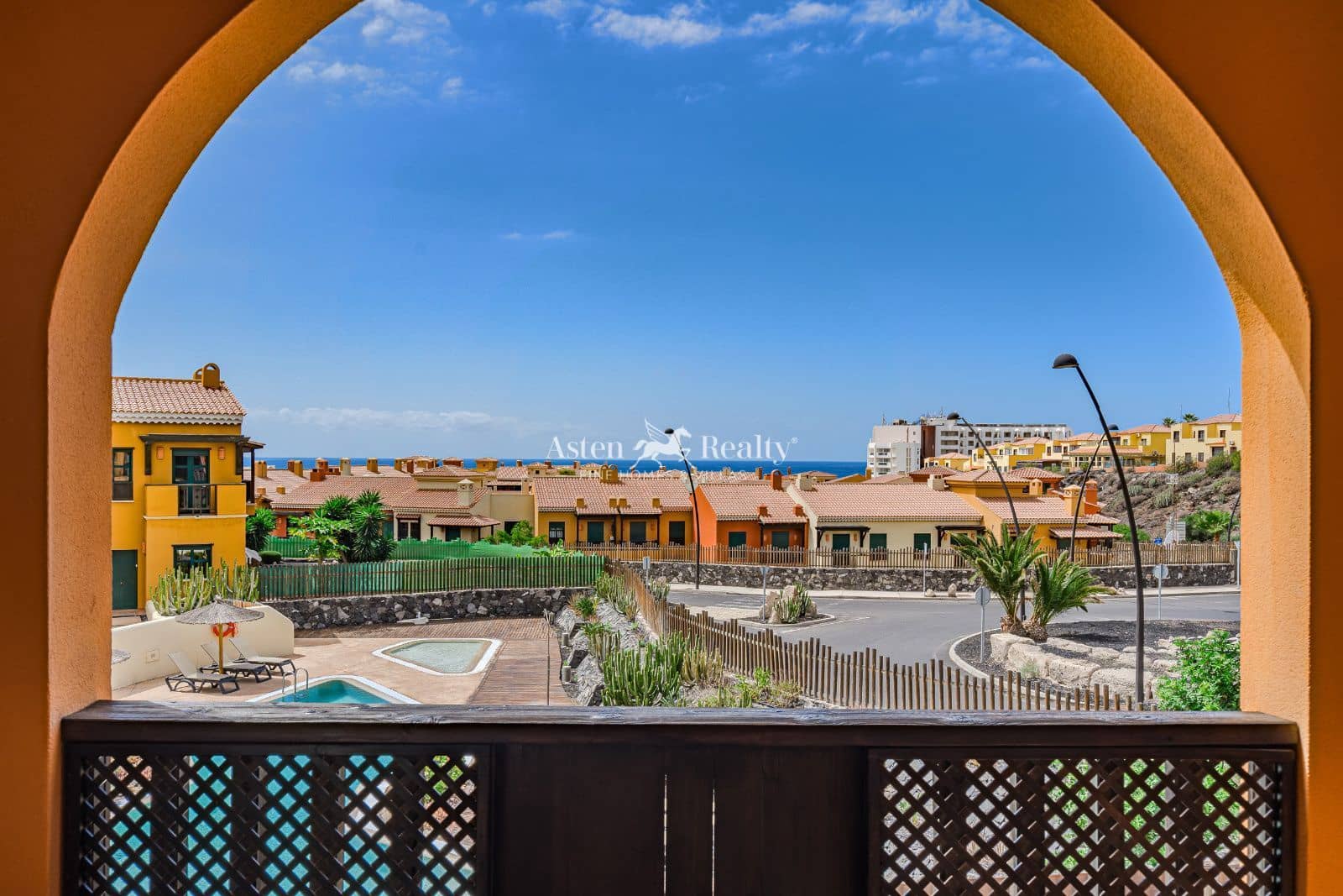 3 sovrum Hus till salu i Golf del Sur med pool garage - 495 000 € (Ref: 10097367)