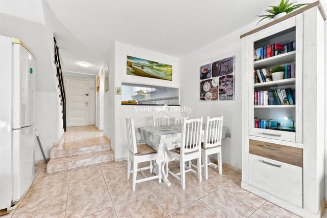 2 soveværelse Lejlighed til salg i Playa de las Americas, Arona med swimmingpool - € 650.000 (Ref: 10098625)