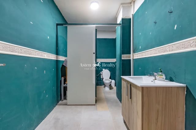 Empresa para venda em San Eugenio Bajo, Adeje - 150 000 € (Ref: 10099429)