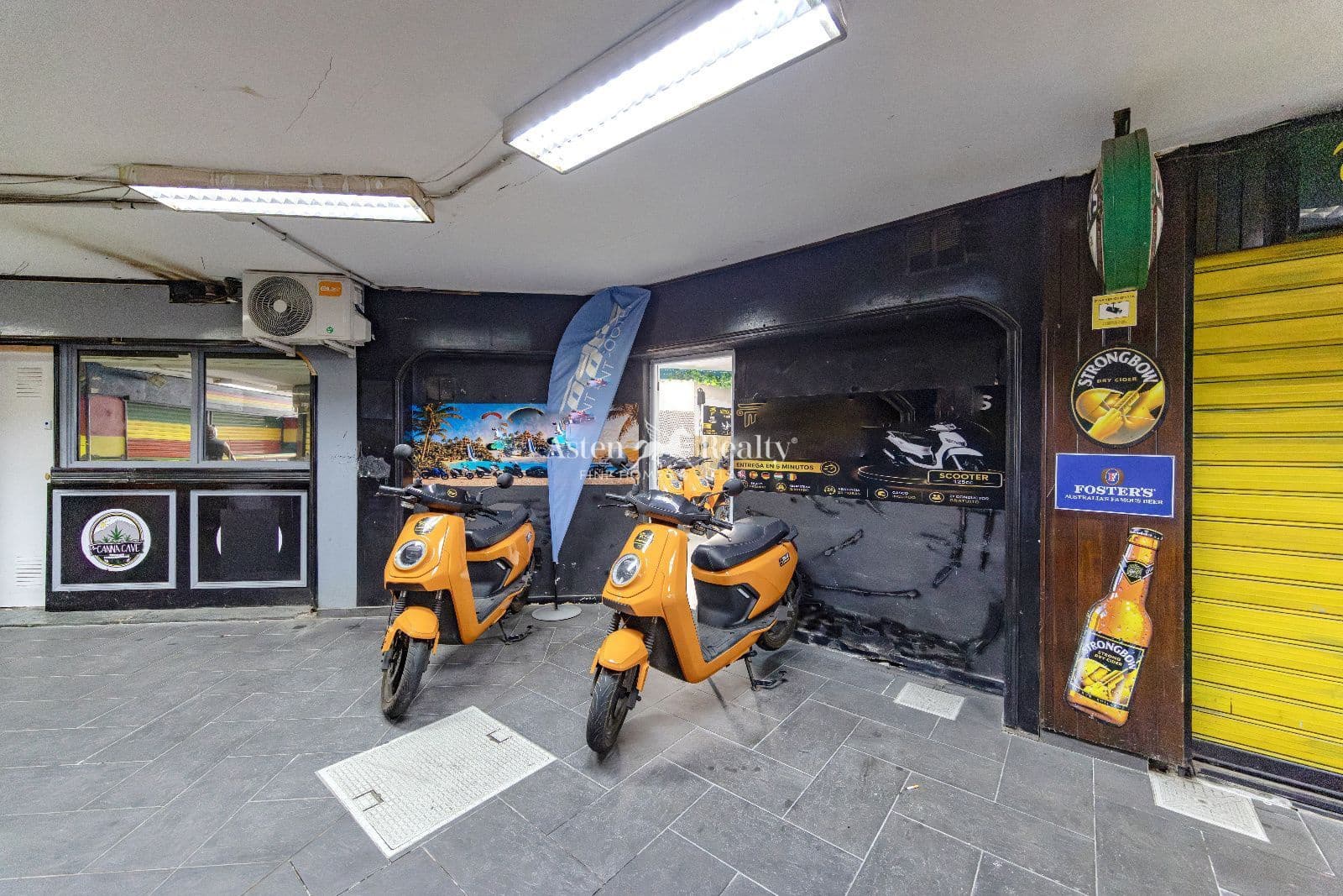 Empresa para venda em Costa Adeje - 150 000 € (Ref: 10099429)