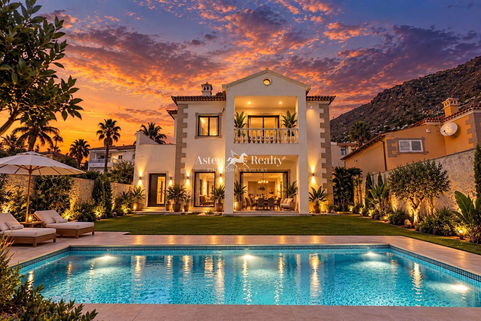 4 bedroom Villa for sale in Candelaria with garage - € 530,000 (Ref: 10101194)