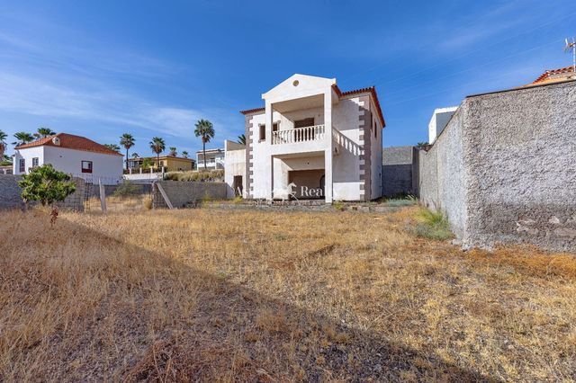 4 Zimmer Villa zu verkaufen in Candelaria mit Garage - 530.000 € (Ref: 10101194)