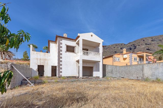 4 Zimmer Villa zu verkaufen in Candelaria mit Garage - 530.000 € (Ref: 10101194)