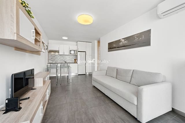 1 makuuhuone Asunto myytävänä paikassa San Eugenio Alto, Adeje mukana uima-altaan 
autotalli - 269 000 € (Ref: 10101195)