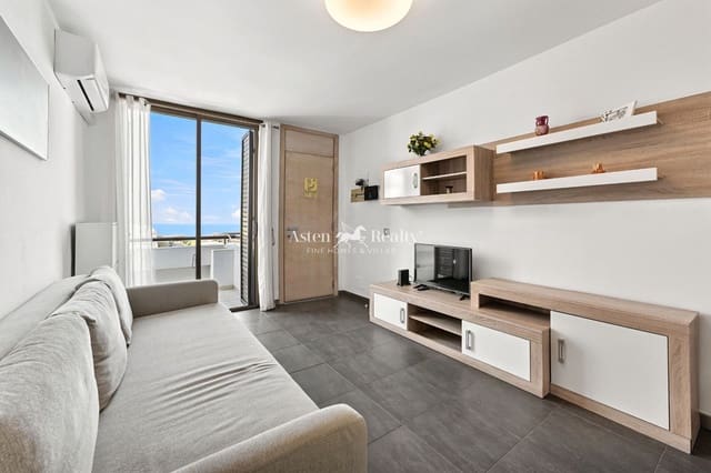 1 makuuhuone Asunto myytävänä paikassa San Eugenio Alto, Adeje mukana uima-altaan 
autotalli - 269 000 € (Ref: 10101195)