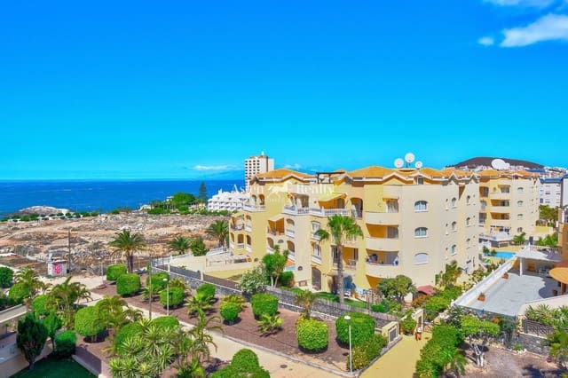 2 soveværelse Penthouse til salg i Los Cristianos, Arona med swimmingpool - € 549.000 (Ref: 10113579)