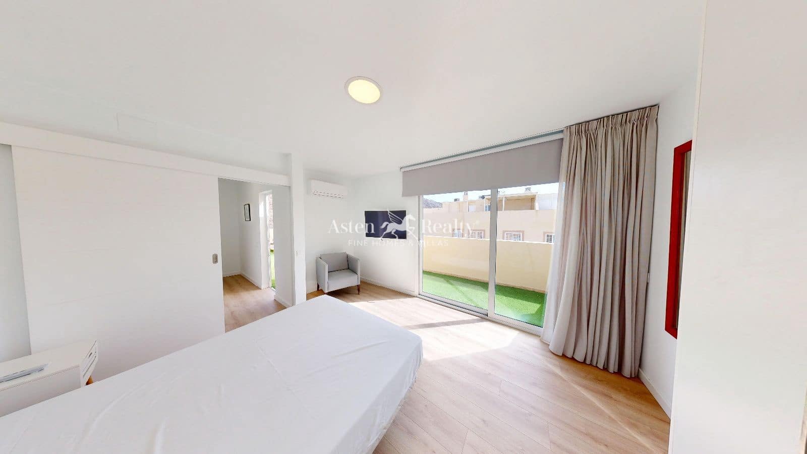 3 Zimmer Penthouse zu verkaufen in Palm-Mar mit Pool Garage - 414.000 € (Ref: 10118120)