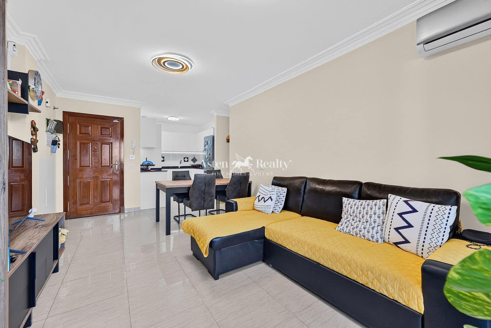 2 quarto Apartamento para venda em La Camella com garagem - 285 000 € (Ref: 10120560)