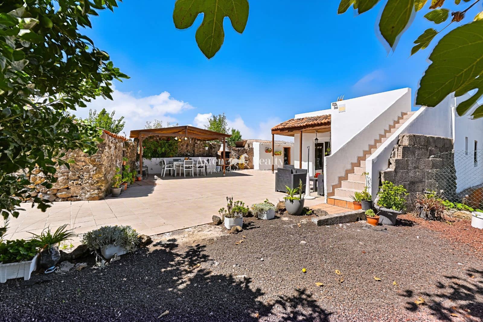 4 chambre Villa/Maison à vendre à El Tanque avec garage - 347 000 € (Ref: 10131005)