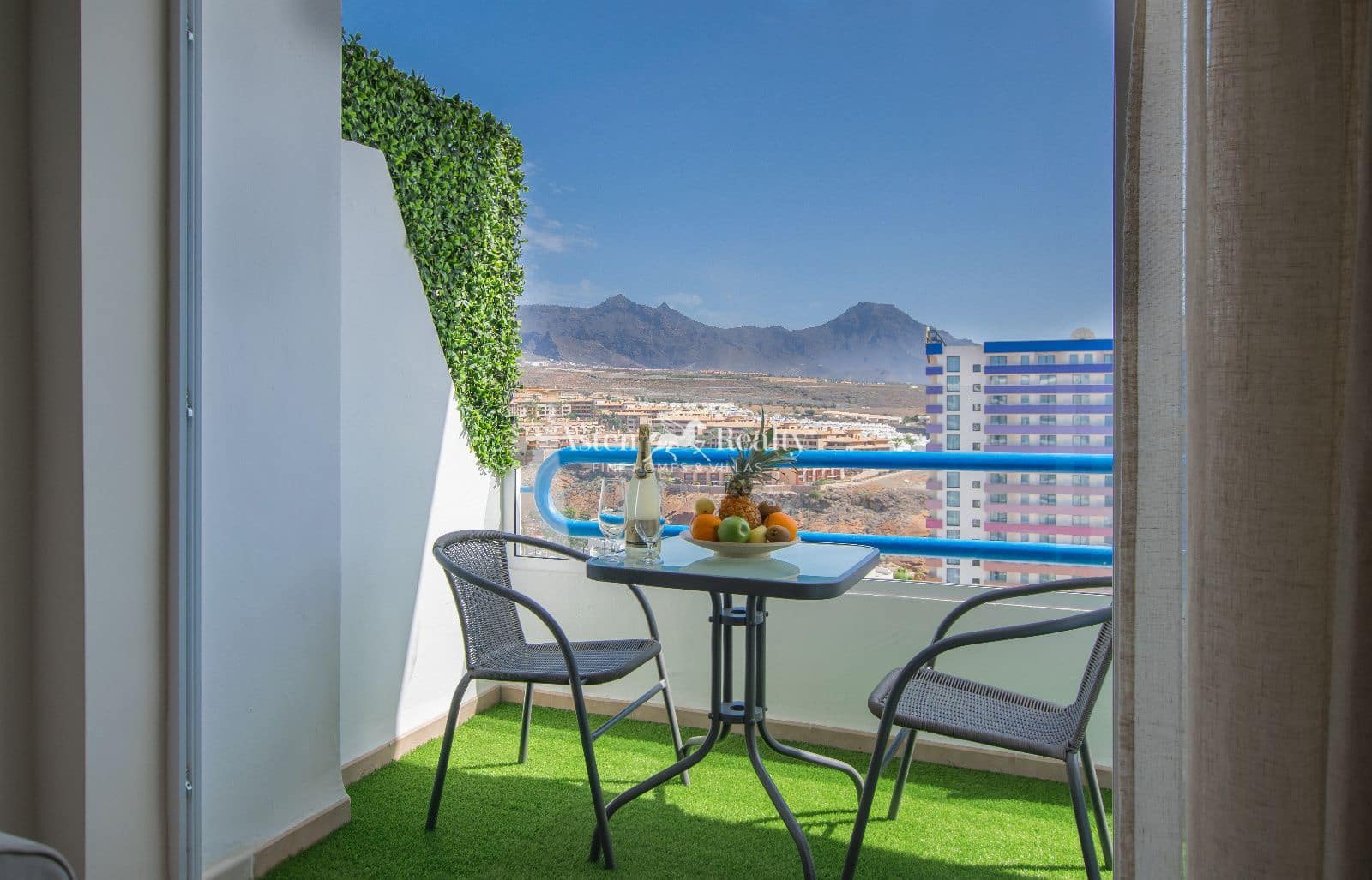 Lejlighed til salg i Playa Paraiso med swimmingpool - € 225.000 (Ref: 10136555)