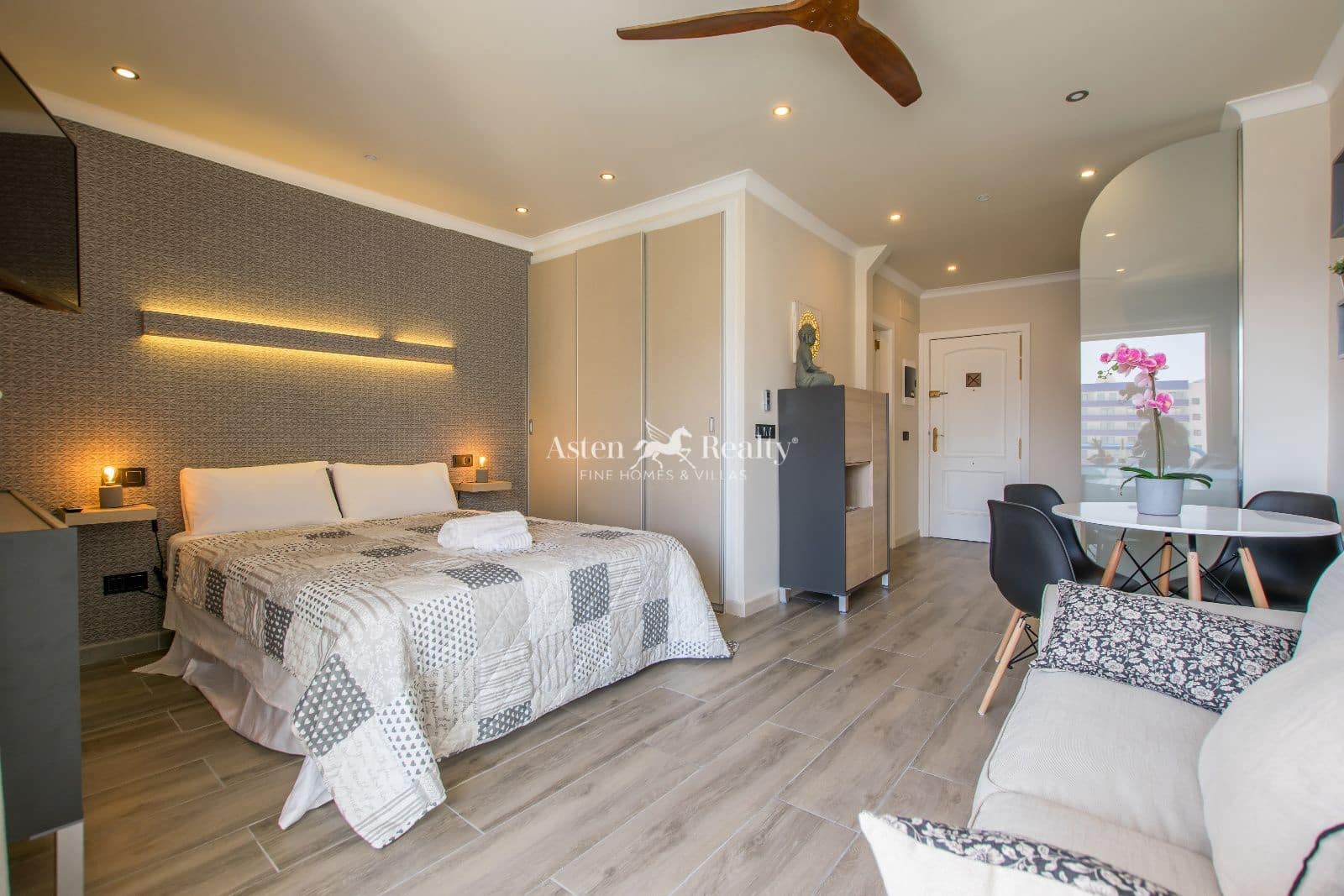 Lejlighed til salg i Playa Paraiso med swimmingpool - € 225.000 (Ref: 10136555)