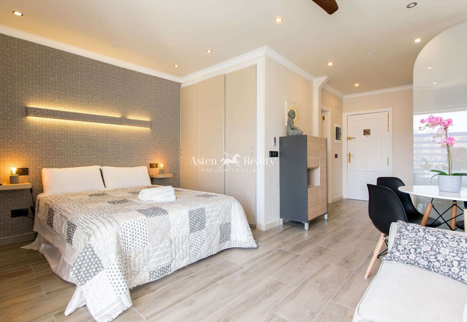 Lejlighed til salg i Playa Paraiso med swimmingpool - € 225.000 (Ref: 10136555)