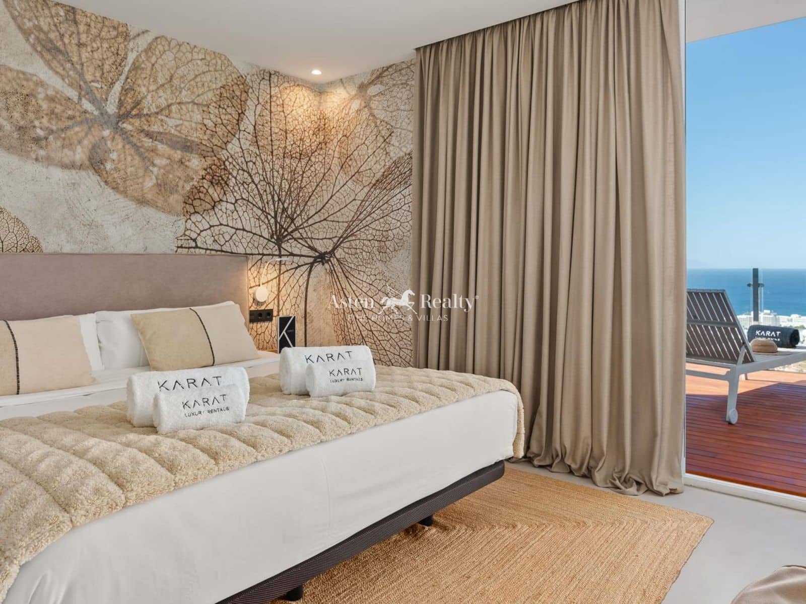 3 soverom Villa til salgs i Costa Adeje med svømmebasseng garasje - € 1 449 000 (Ref: 10140017)