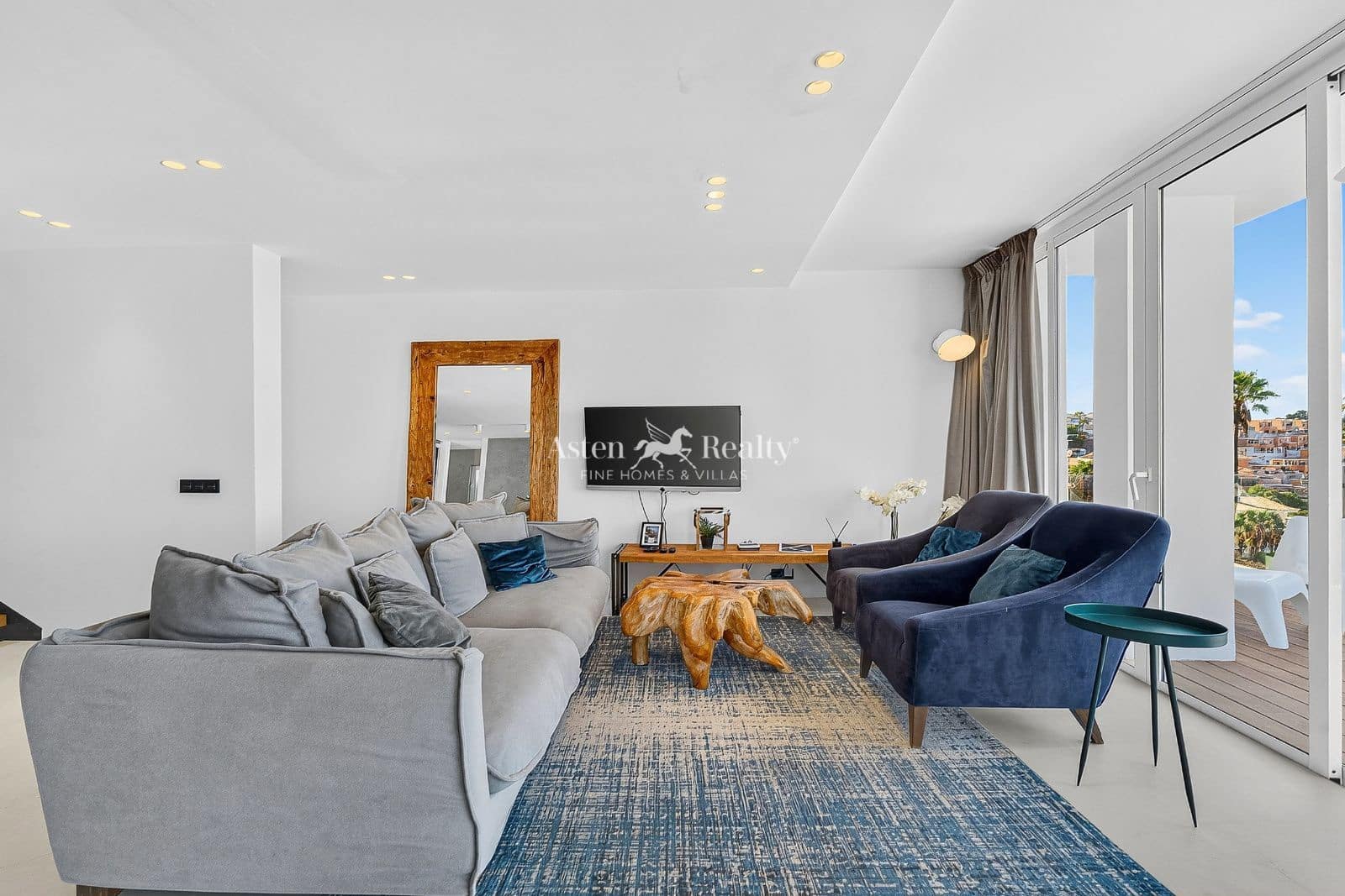 3 slaapkamer Villa te koop in Costa Adeje met zwembad garage - € 1.369.000 (Ref: 10140018)