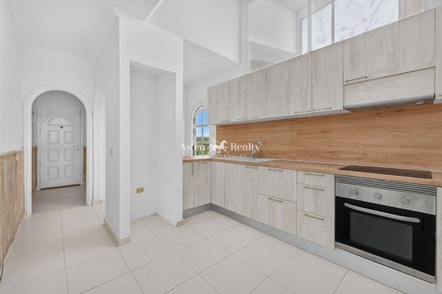 1 makuuhuone Asunto myytävänä paikassa Golf del Sur, San Miguel de Abona mukana uima-altaan 
autotalli - 235 000 € (Ref: 10145672)