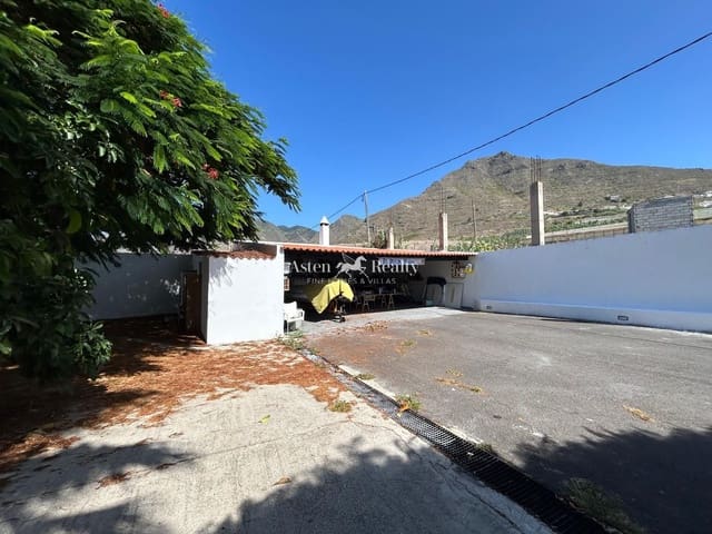 4 sovrum Villa till salu i San Cristóbal de La Laguna med pool garage - 650 000 € (Ref: 10154109)