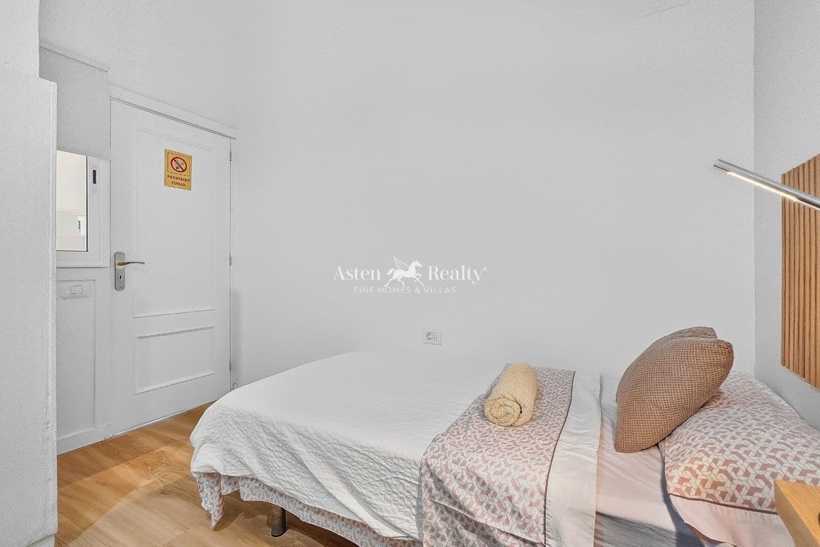 2 slaapkamer Flat te koop in Alcala - € 277.000 (Ref: 10156944)