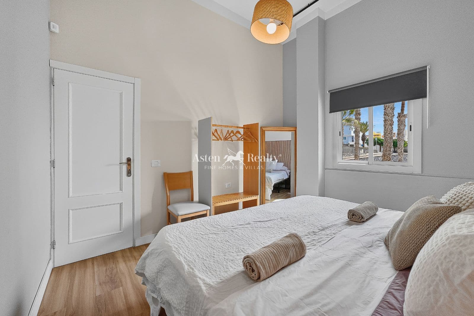 2 slaapkamer Flat te koop in Alcala - € 277.000 (Ref: 10156944)