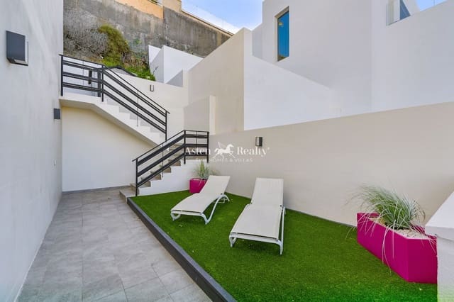 3 slaapkamer Villa te koop in Torviscas, Adeje met zwembad garage - € 1.430.000 (Ref: 10160282)