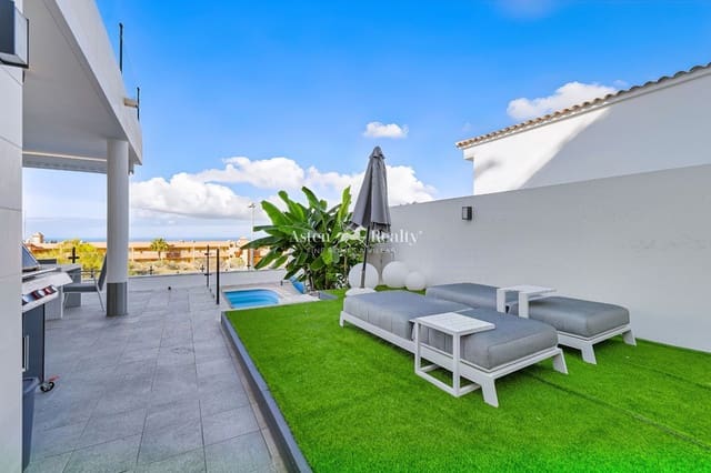 3 slaapkamer Villa te koop in Torviscas, Adeje met zwembad garage - € 1.430.000 (Ref: 10160282)