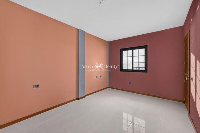 6 soverom Villa til salgs i Barranco Hondo, Candelaria med garasje - € 749 000 (Ref: 10160283)
