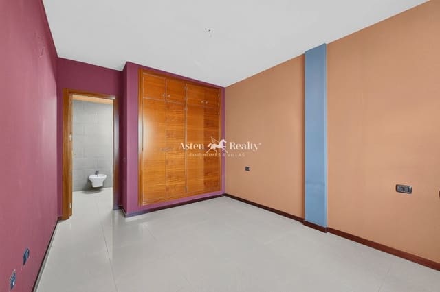 6 soverom Villa til salgs i Barranco Hondo, Candelaria med garasje - € 749 000 (Ref: 10160283)