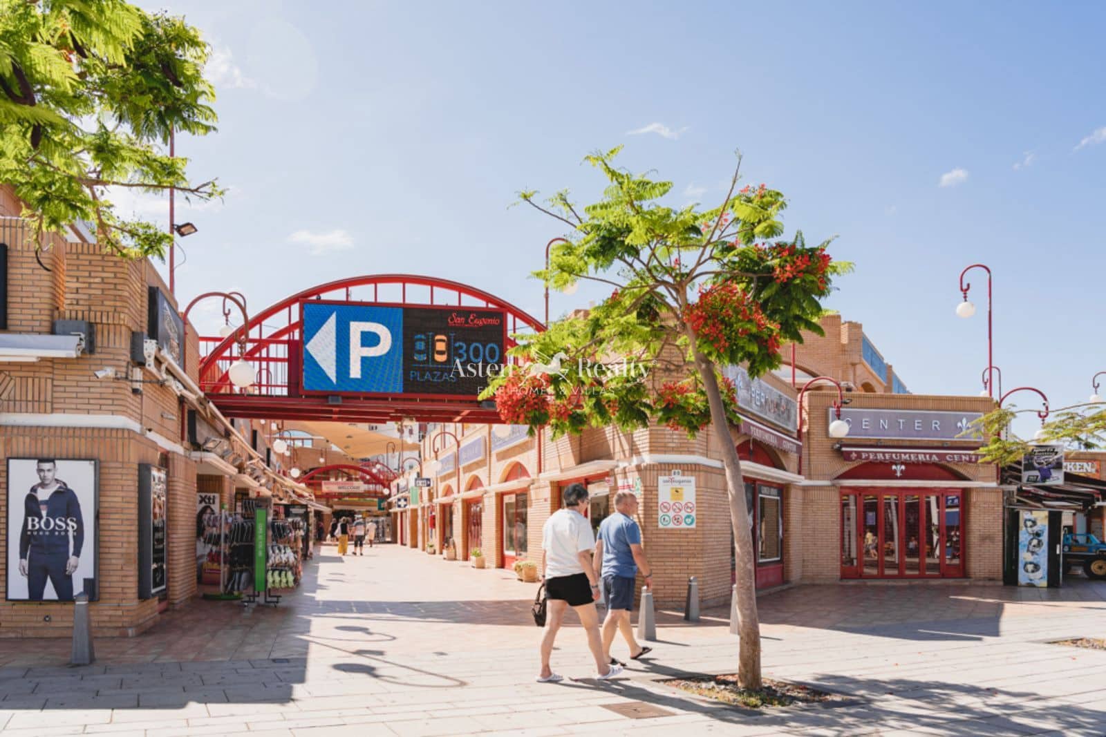 Garage til salg i Costa Adeje - € 50.000 (Ref: 10165694)