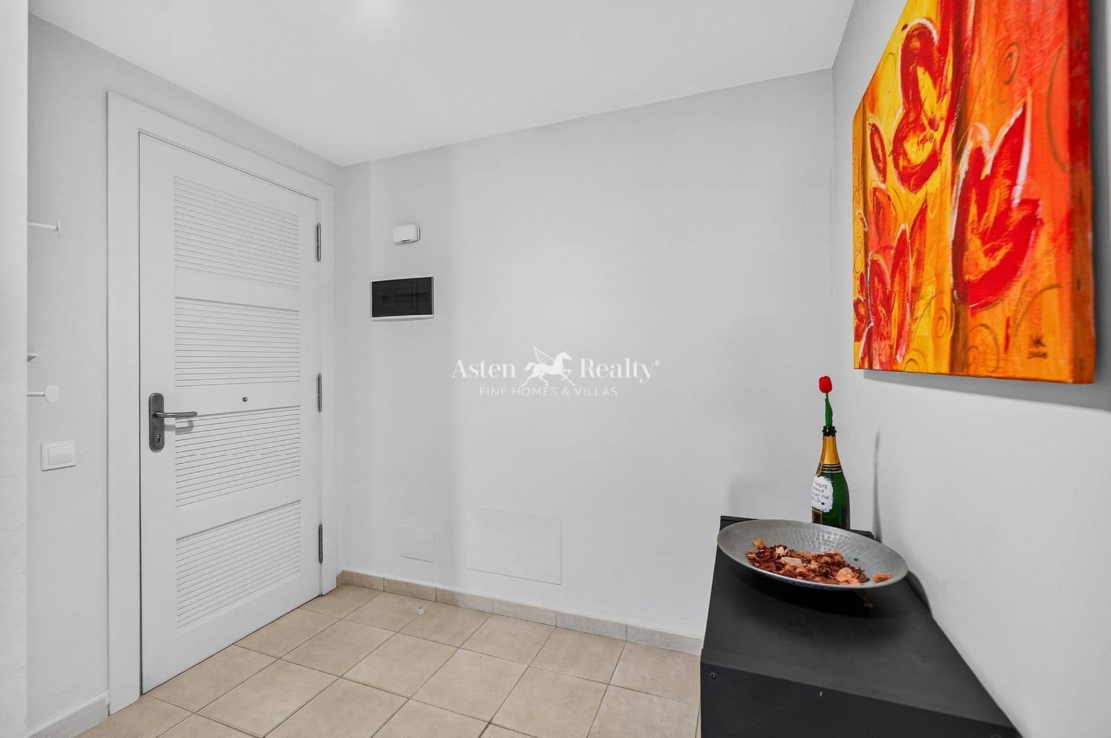 2 soveværelse Lejlighed til salg i Puerto Santiago med swimmingpool garage - € 359.000 (Ref: 10167449)