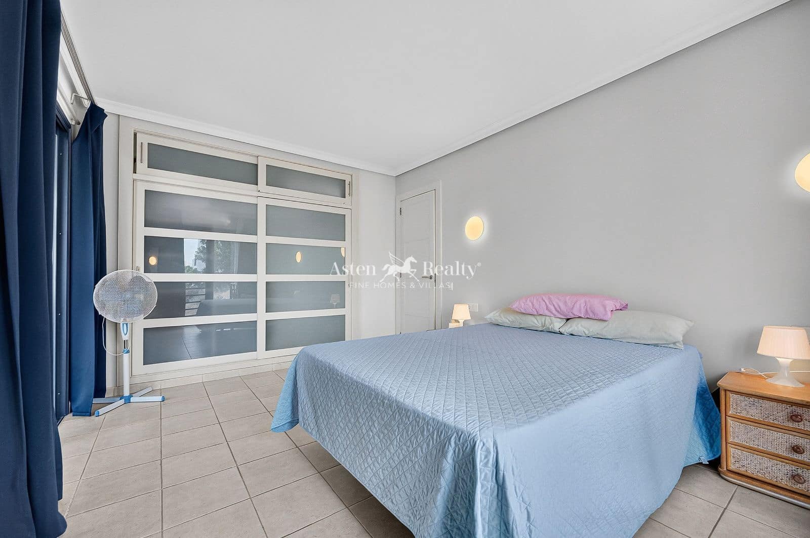 2 soveværelse Lejlighed til salg i Puerto Santiago med swimmingpool garage - € 359.000 (Ref: 10167449)