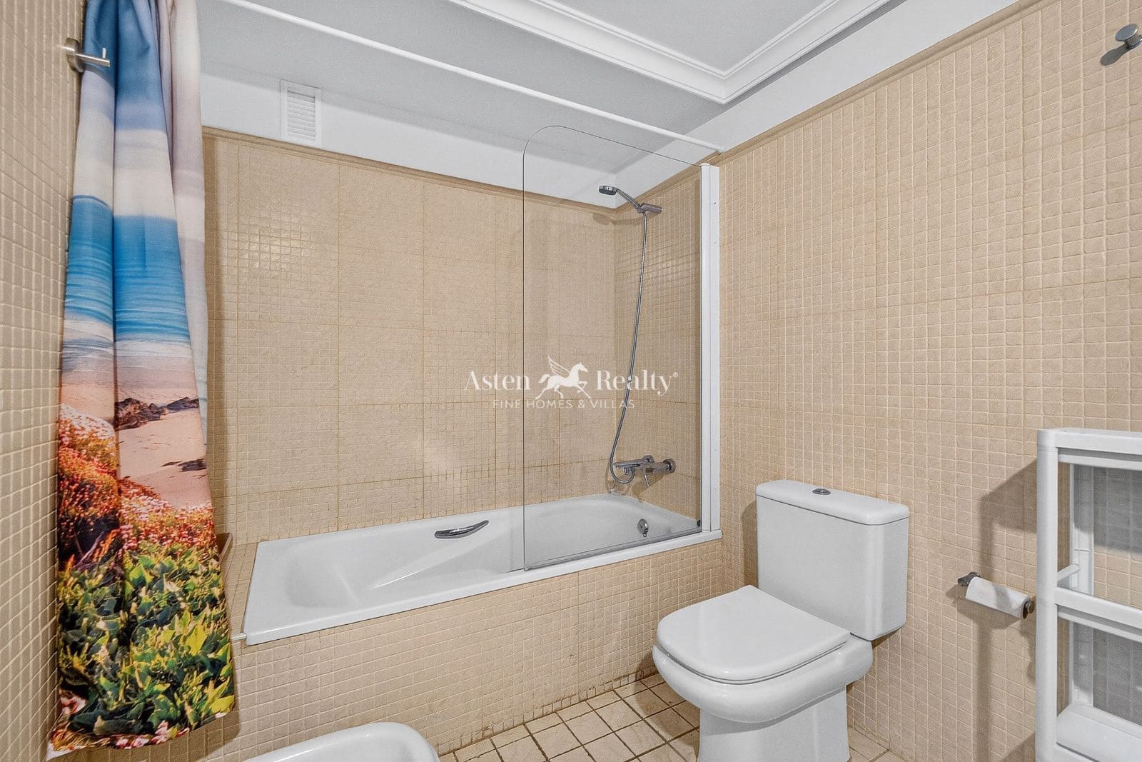 2 soveværelse Lejlighed til salg i Puerto Santiago med swimmingpool garage - € 359.000 (Ref: 10167449)