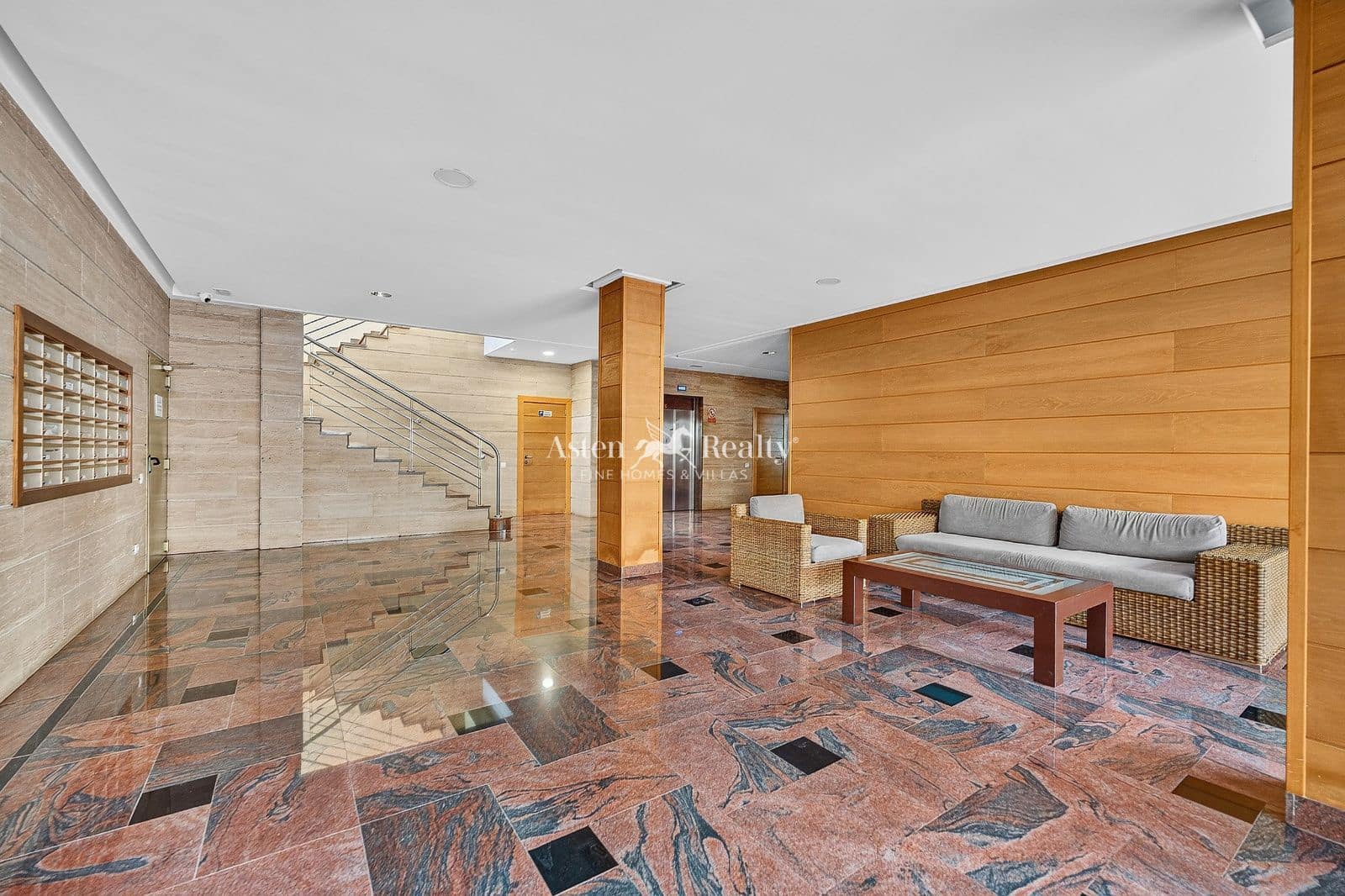 2 soveværelse Lejlighed til salg i Puerto Santiago med swimmingpool garage - € 359.000 (Ref: 10167449)