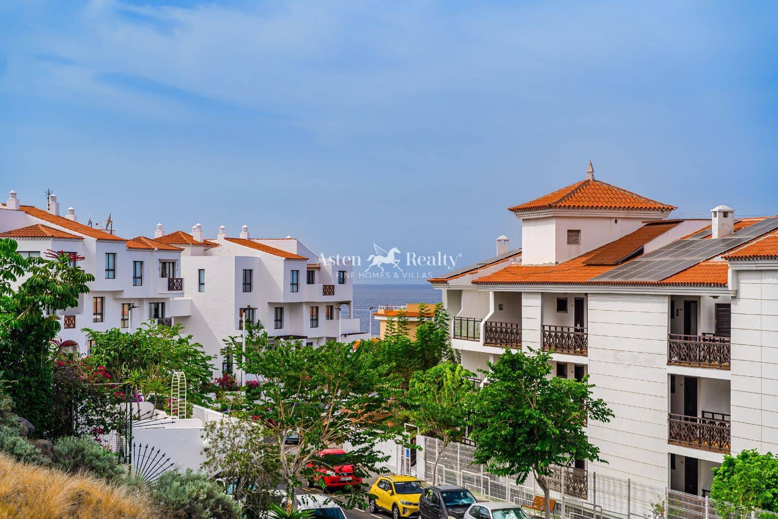 2 soveværelse Lejlighed til salg i Puerto Santiago med swimmingpool garage - € 359.000 (Ref: 10167449)