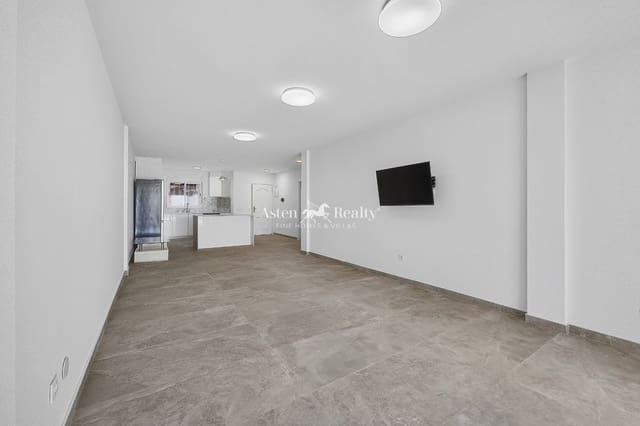 2 soveværelse Lejlighed til salg i Los Cristianos, Arona med swimmingpool garage - € 540.000 (Ref: 10167543)