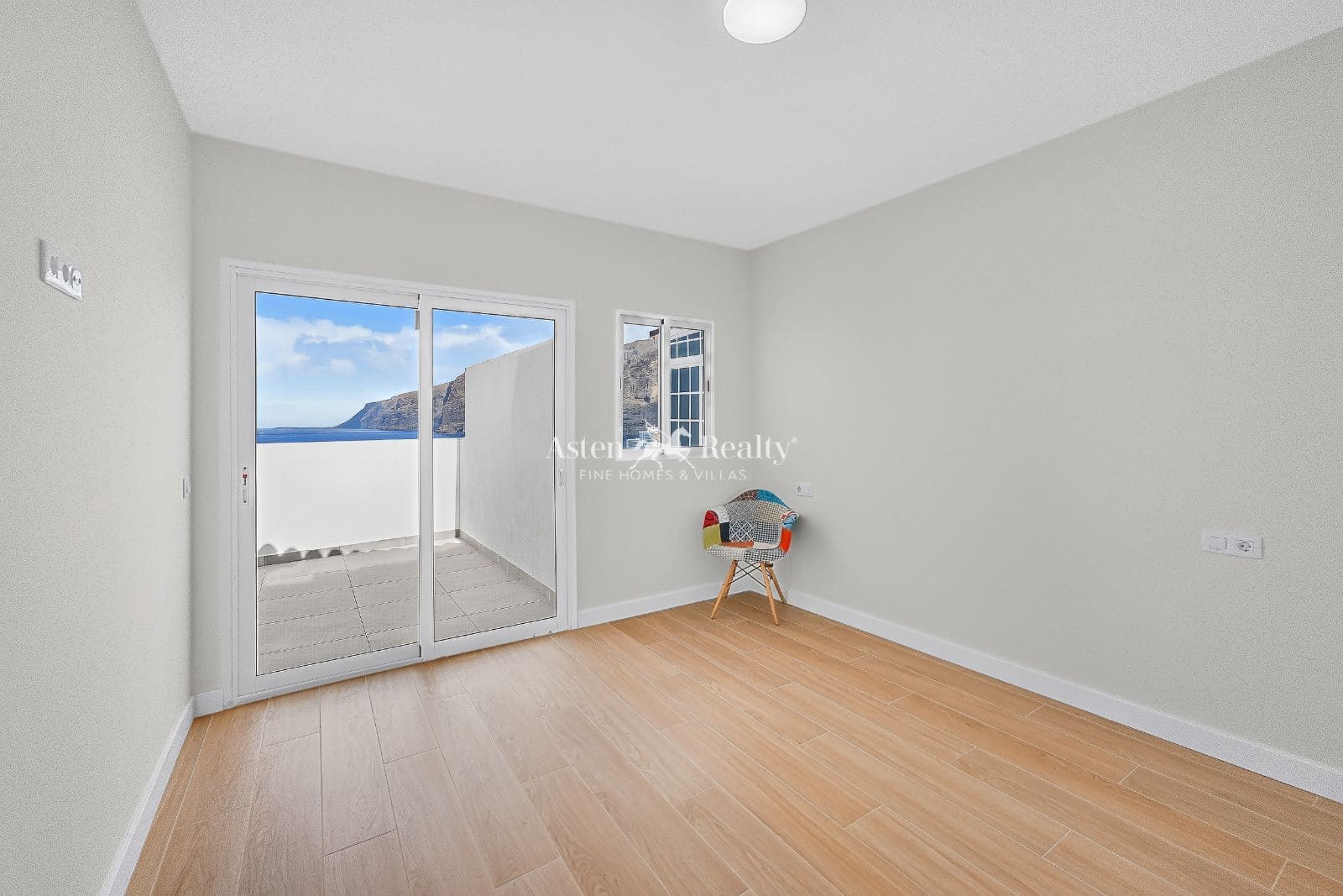 2 Zimmer Wohnung zu verkaufen in Puerto Santiago mit Pool - 299.000 € (Ref: 10167544)