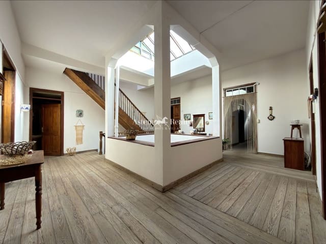 10 soverom Villa til salgs i Vilaflor - € 495 000 (Ref: 10170248)