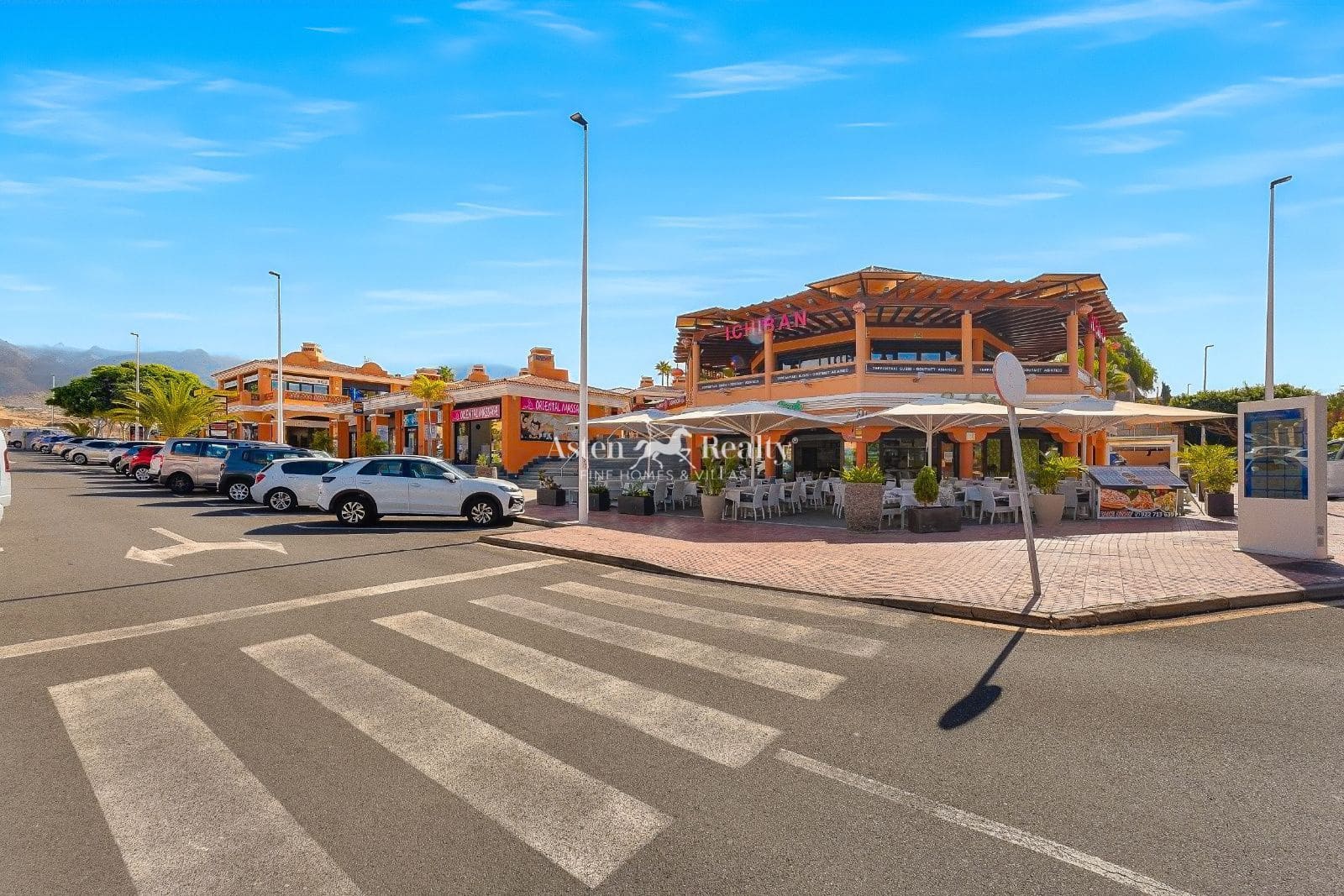 Entreprise à vendre à La Caleta Adeje - 450 000 € (Ref: 10175646)