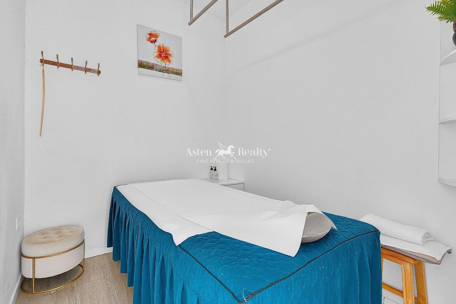 Entreprise à vendre à La Caleta Adeje - 450 000 € (Ref: 10175646)