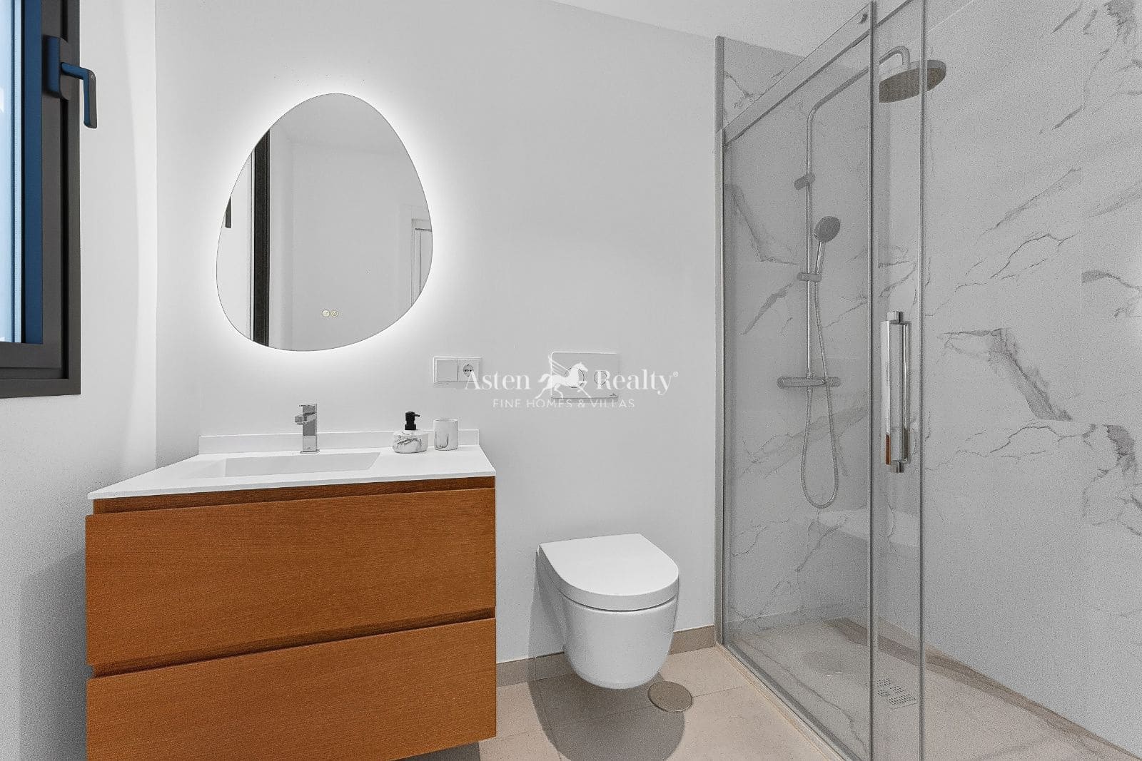 Piso de 1 habitación en Palm-Mar en venta con piscina garaje - 395.000 € (Ref: 10181989)