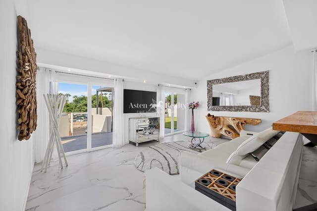 3 Zimmer Villa zu verkaufen in San Eugenio Alto, Adeje mit Pool Garage - 1.490.000 € (Ref: 10185458)