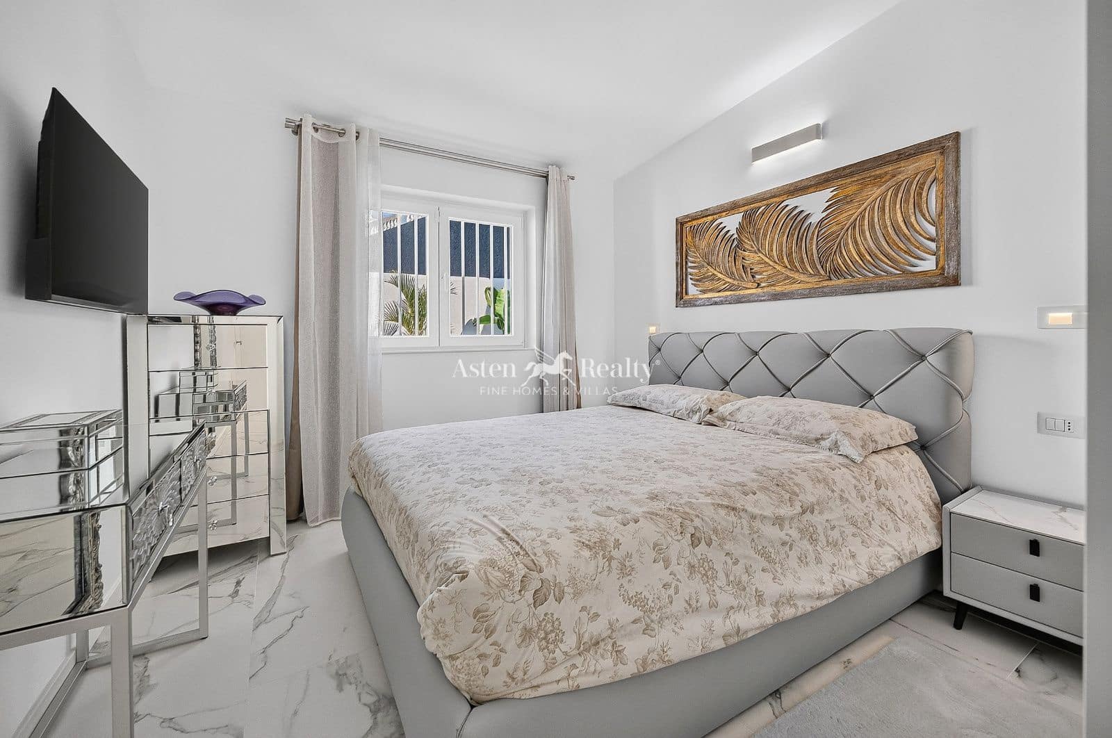 3 Zimmer Villa zu verkaufen in Costa Adeje mit Pool Garage - 1.490.000 € (Ref: 10185458)