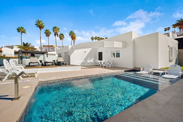 3 Zimmer Villa zu verkaufen in San Eugenio Alto, Adeje mit Pool Garage - 1.490.000 € (Ref: 10185458)