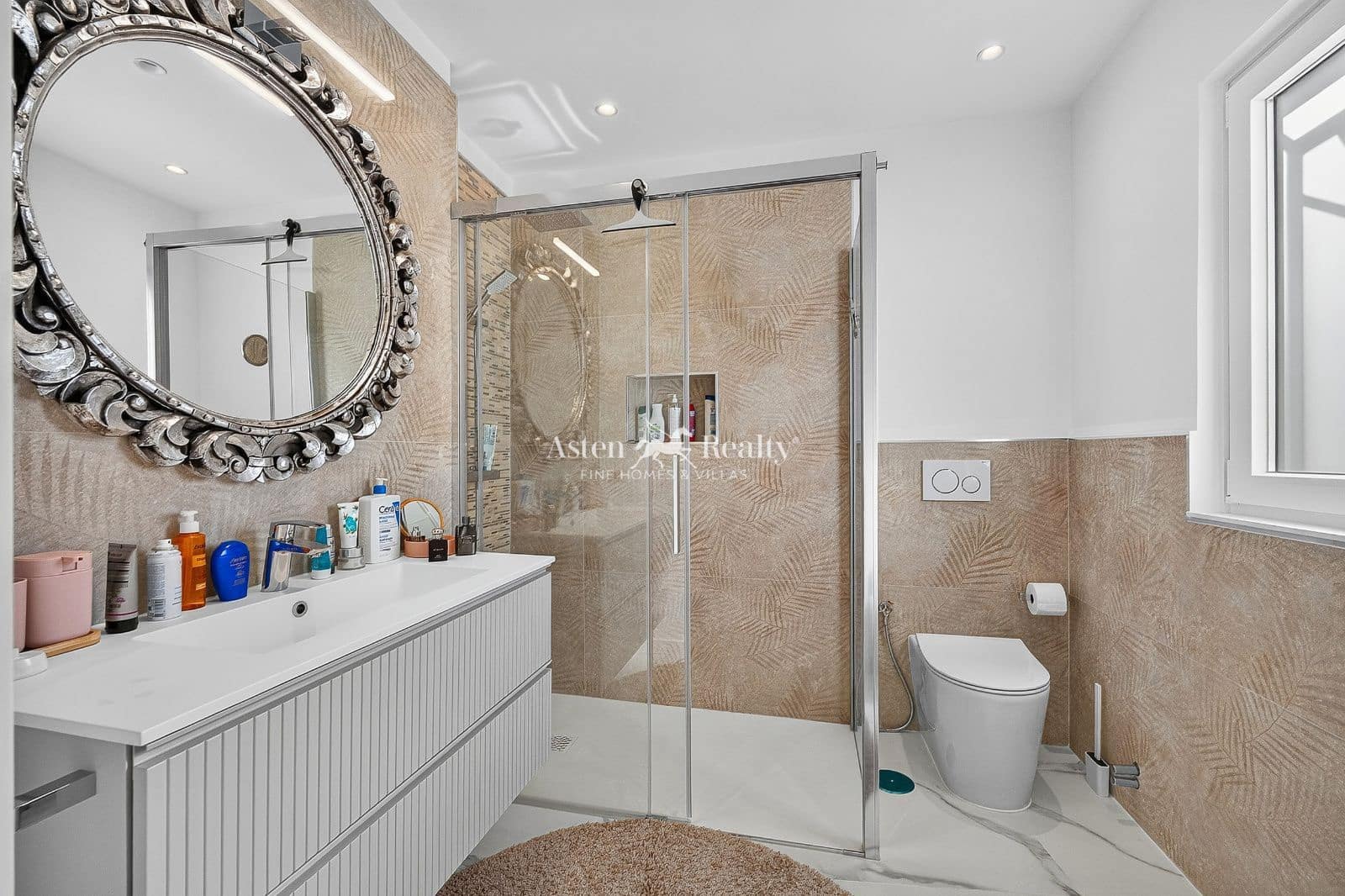 3 Zimmer Villa zu verkaufen in Costa Adeje mit Pool Garage - 1.490.000 € (Ref: 10185458)