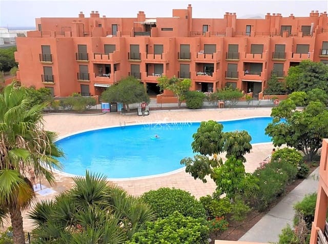 2 Zimmer Wohnung zu verkaufen in El Medano, Granadilla de Abona mit Pool Garage - 338.000 € (Ref: 10186230)