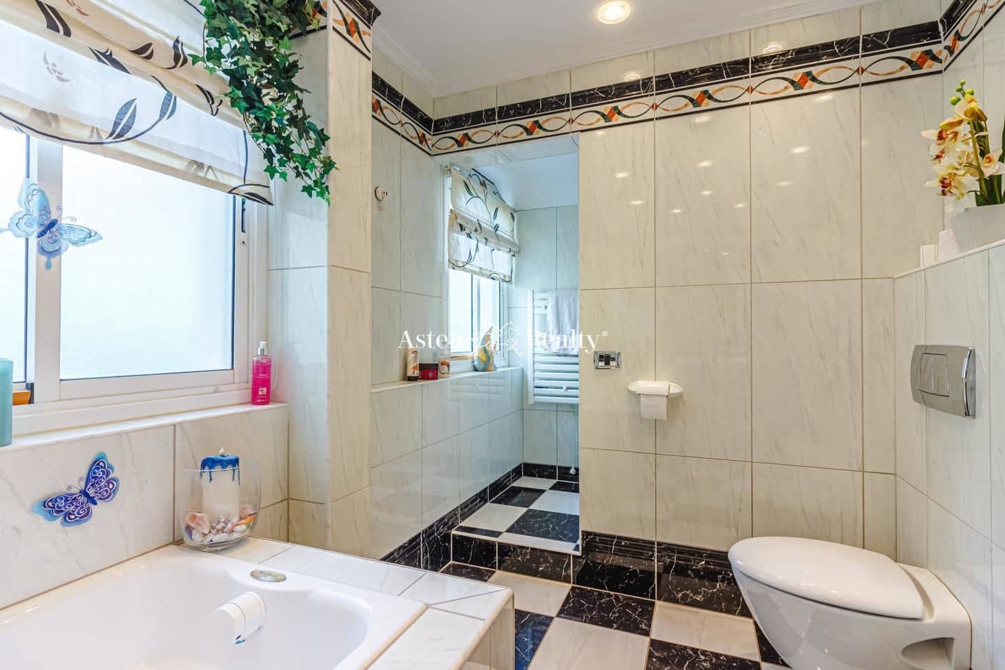 6 soveværelse Villa til salg i Valle de San Lorenzo med swimmingpool garage - € 2.290.000 (Ref: 5764488)