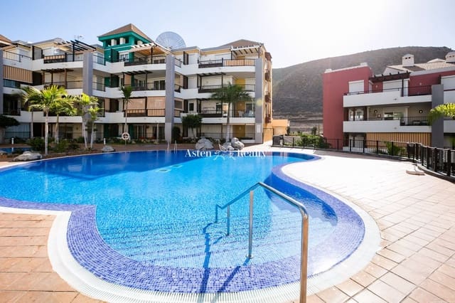 3 slaapkamer Huis te huur in Los Cristianos, Arona met zwembad garage - € 4.000 (Ref: 5764519)
